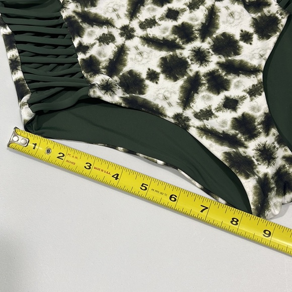 Women’s swimsuit Green Tie Dye High Rise Bikini Set completely reversible - Picture 7 of 16